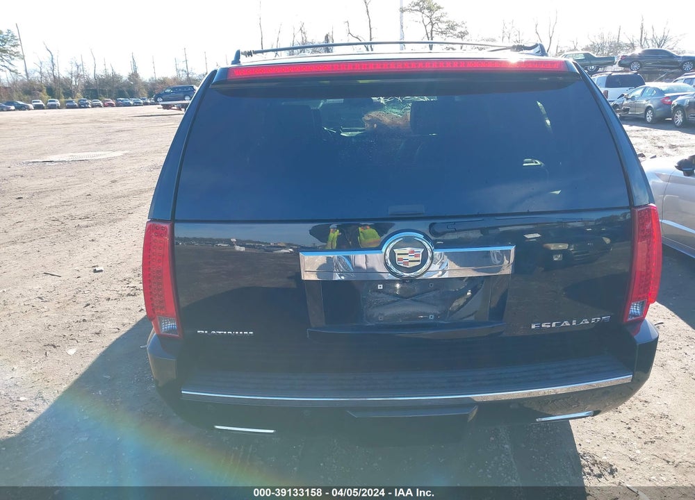 2014 CADILLAC ESCALADE PLATINUM VIN: 1GYS4DEFXER225010