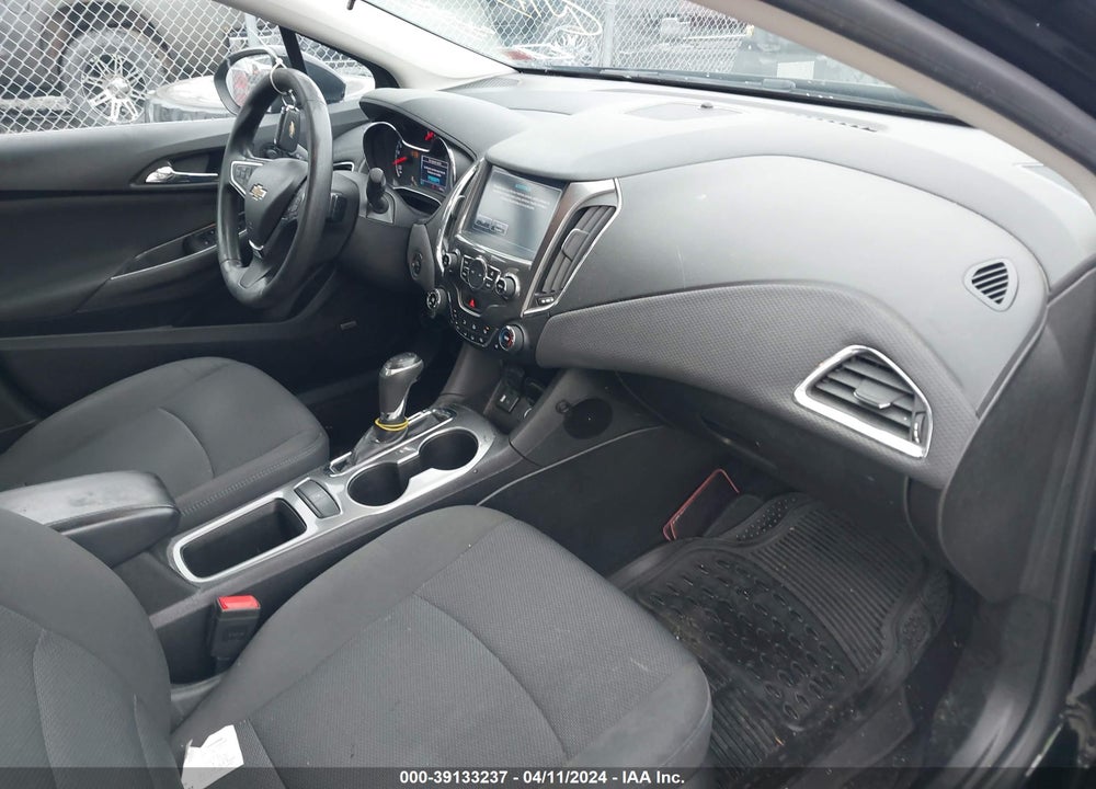2017 CHEVROLET CRUZE LT AUTO VIN: 3G1BE6SM9HS613261