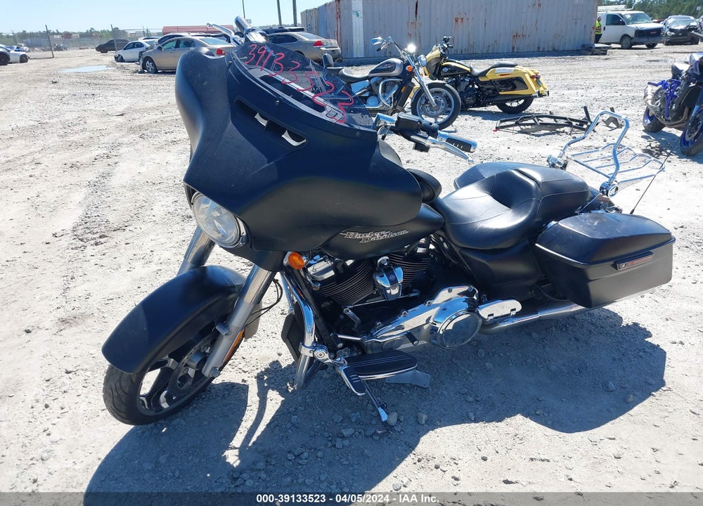 2017 HARLEY-DAVIDSON FLHXS STREET GLIDE SPECIAL VIN: 1HD1KRC19HB662097