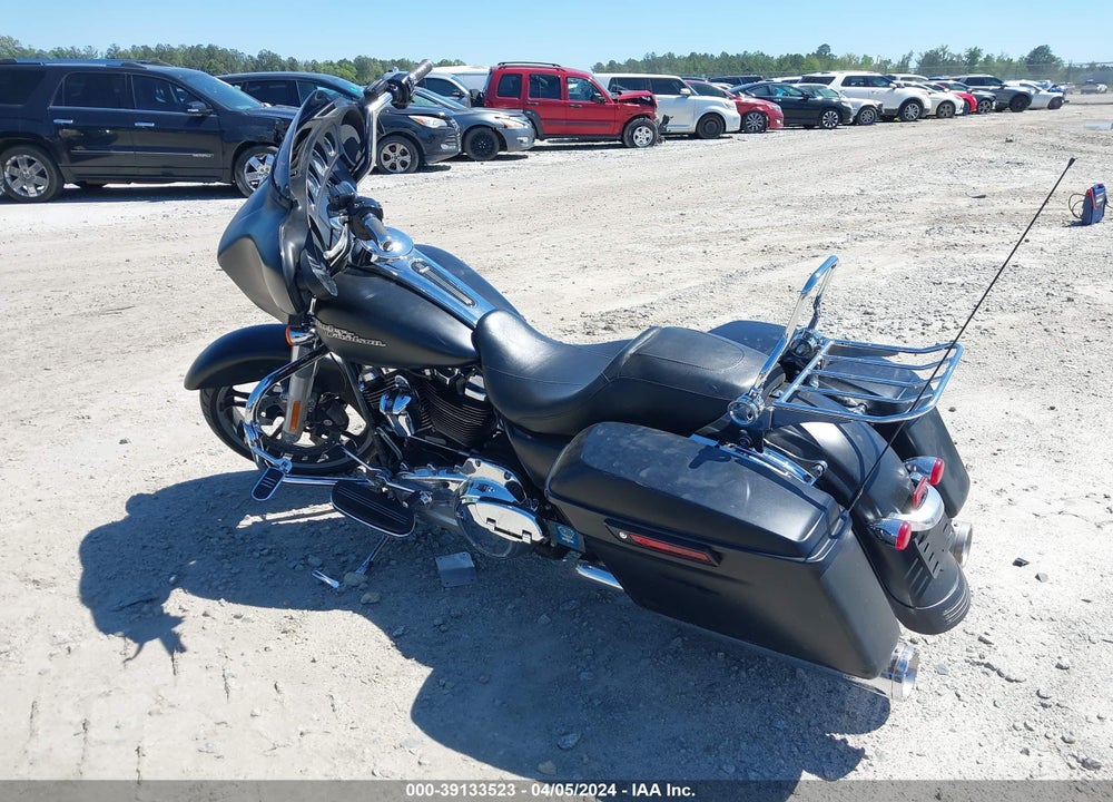 2017 HARLEY-DAVIDSON FLHXS STREET GLIDE SPECIAL VIN: 1HD1KRC19HB662097