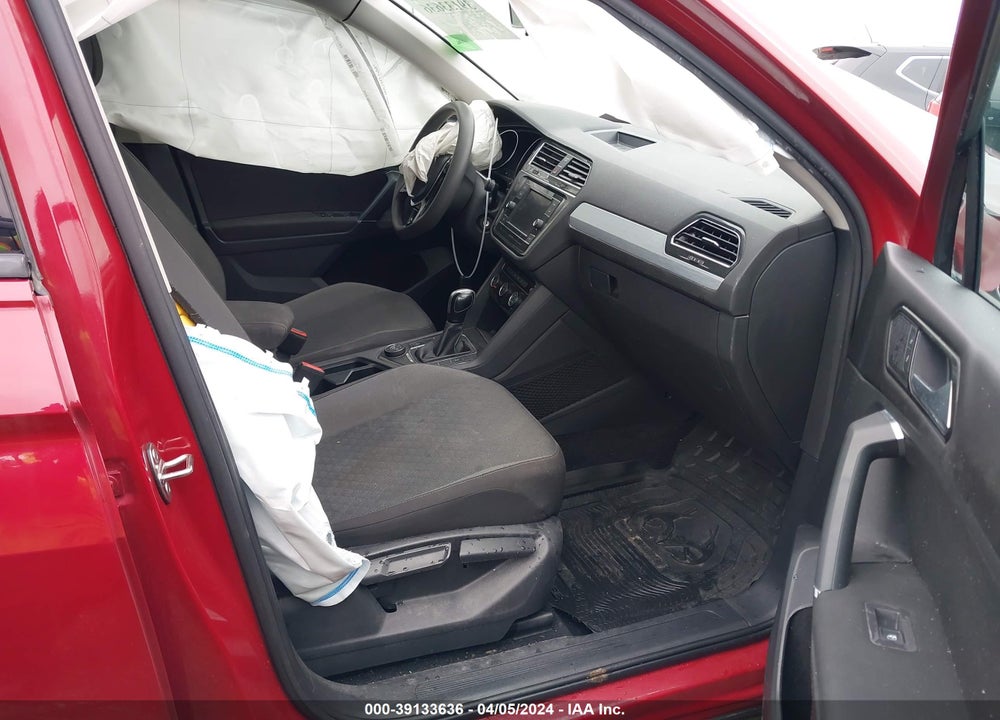 2018 VOLKSWAGEN TIGUAN 2.0T S VIN: 3VV0B7AX5JM078305