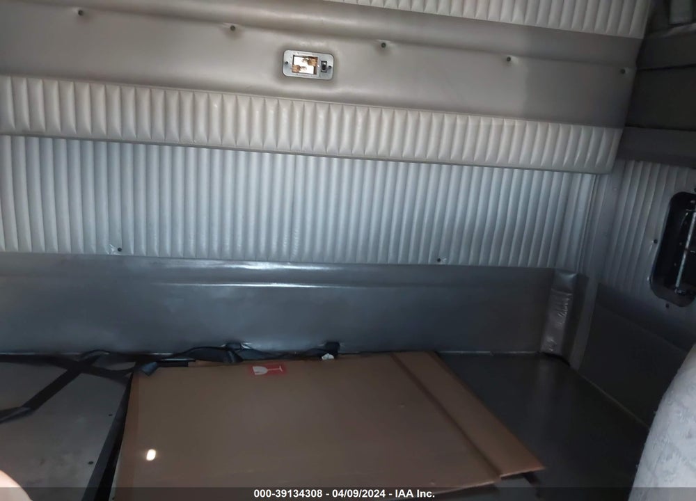 2007 KENWORTH CONSTRUCTION T600 VIN: 1XKADB9X57R175018
