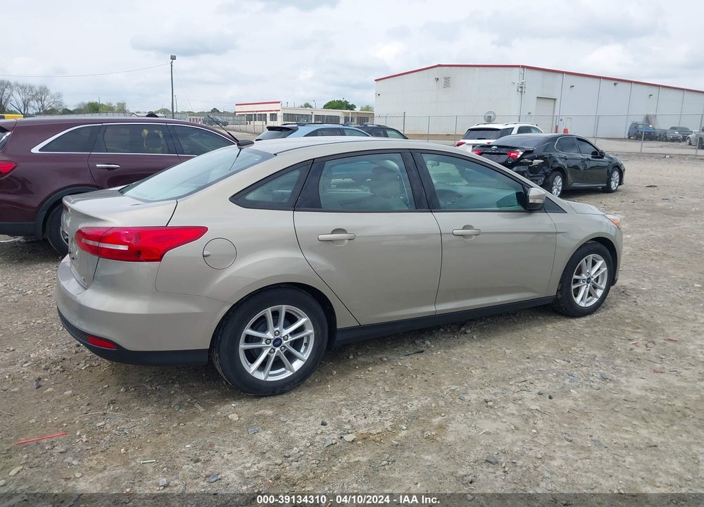 2016 FORD FOCUS SE VIN: 1FADP3F22GL328011