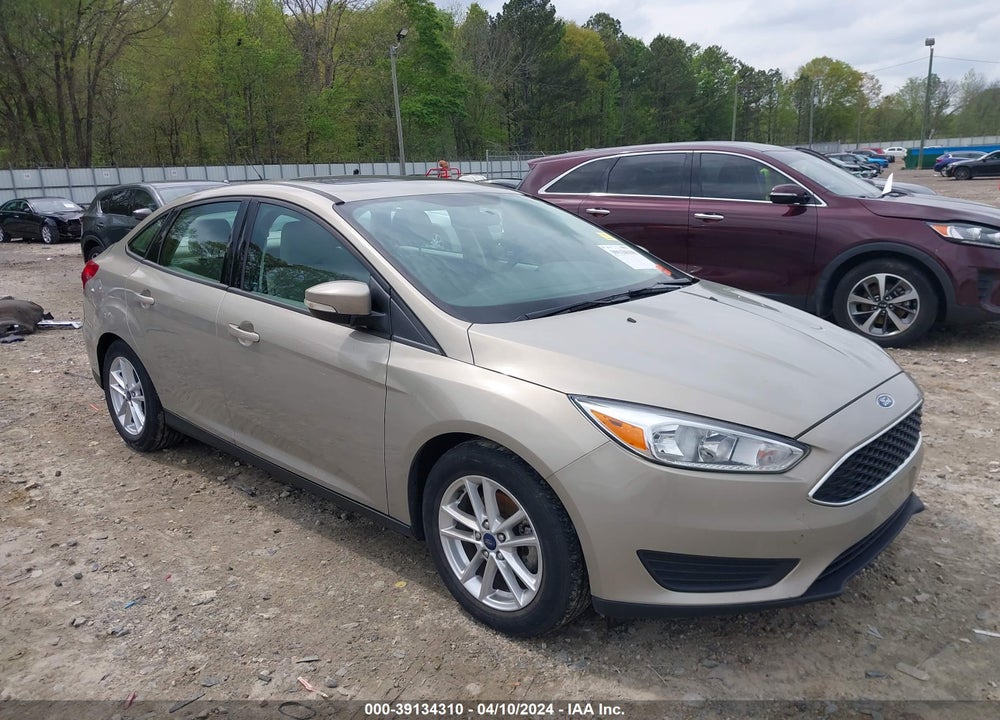 2016 FORD FOCUS SE VIN: 1FADP3F22GL328011