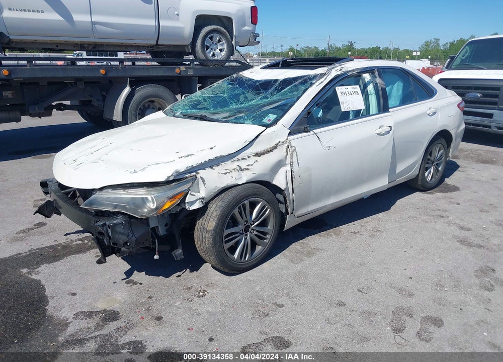 2016 TOYOTA CAMRY SE VIN: 4T1BF1FK2GU226027