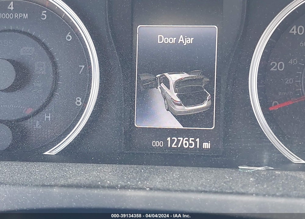 2016 TOYOTA CAMRY SE VIN: 4T1BF1FK2GU226027