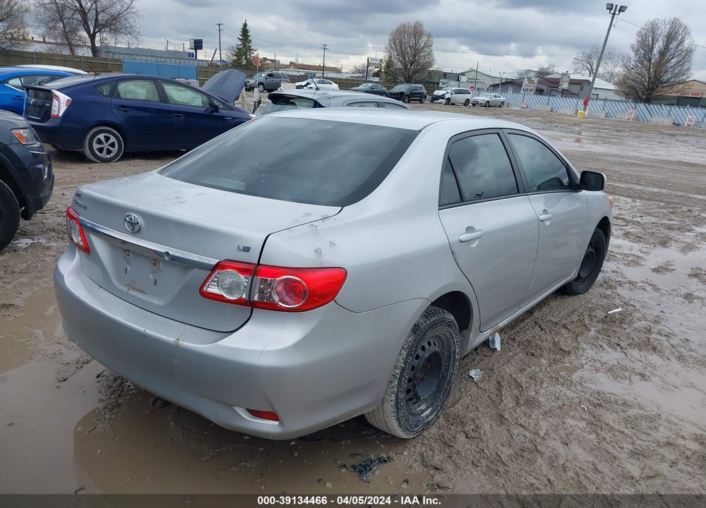 2011 TOYOTA COROLLA LE VIN: 2T1BU4EE9BC607824