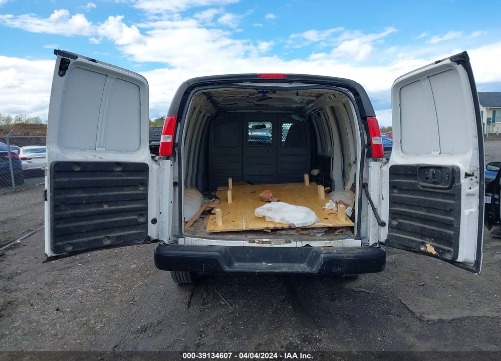 2020 GMC SAVANA CARGO RWD 2500 REGULAR WHEELBASE WORK VAN VIN: 1GTW7AFG8L1248902