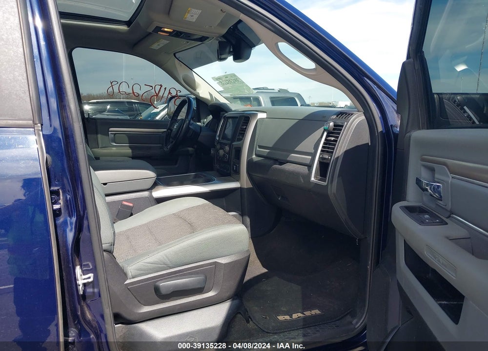 2016 RAM 1500 SLT VIN: 1C6RR7TT7GS239319