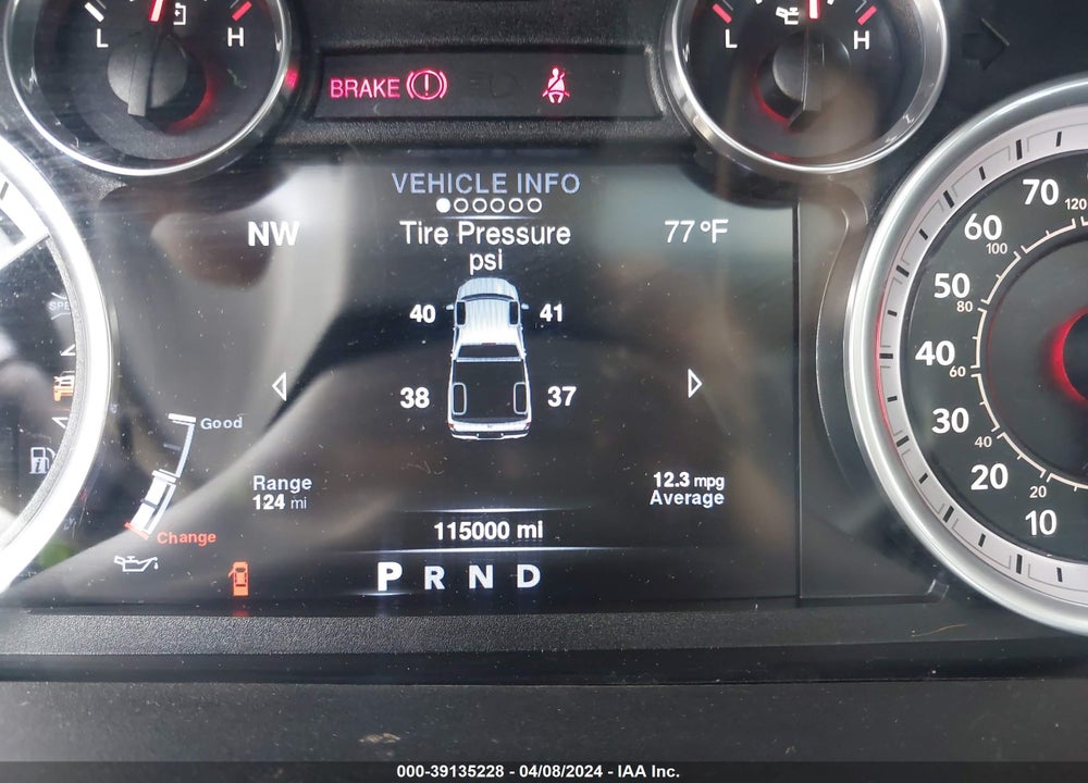 2016 RAM 1500 SLT VIN: 1C6RR7TT7GS239319