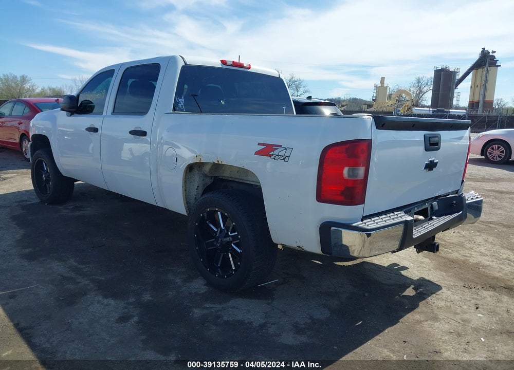 2010 CHEVROLET SILVERADO 1500 LT VIN: 3GCRKSE35AG119692