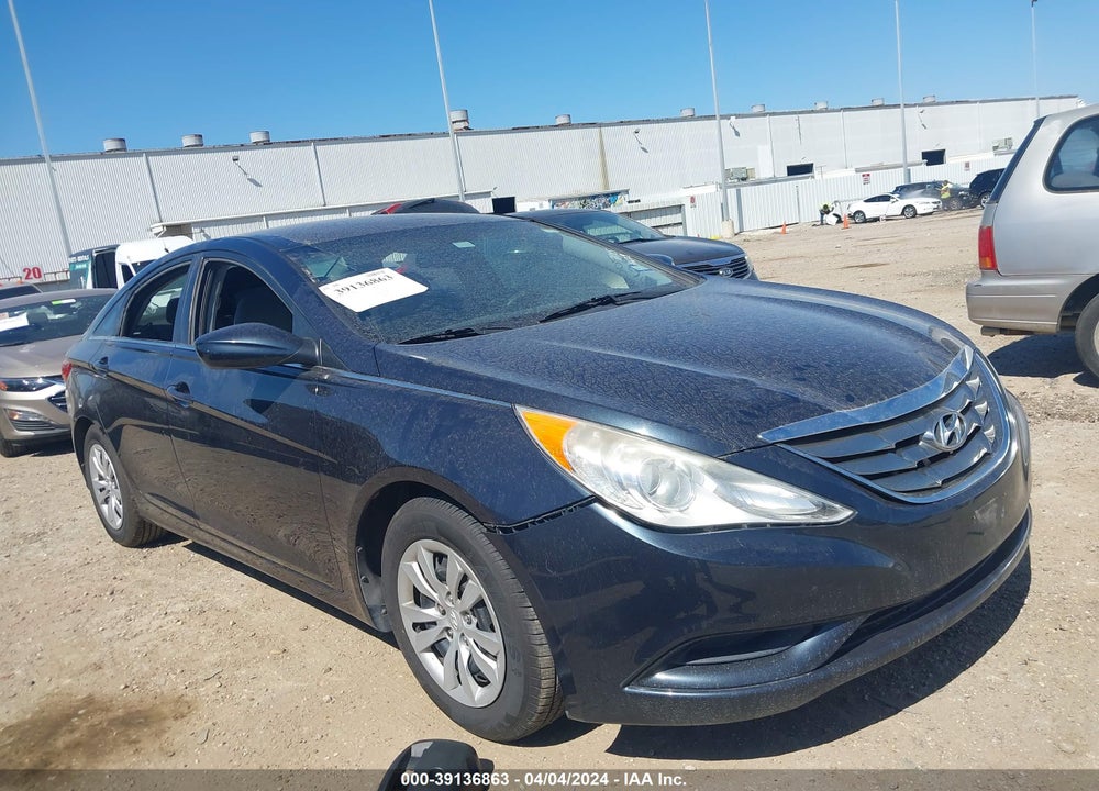 2013 HYUNDAI SONATA GLS VIN: 5NPEB4AC8DH592109