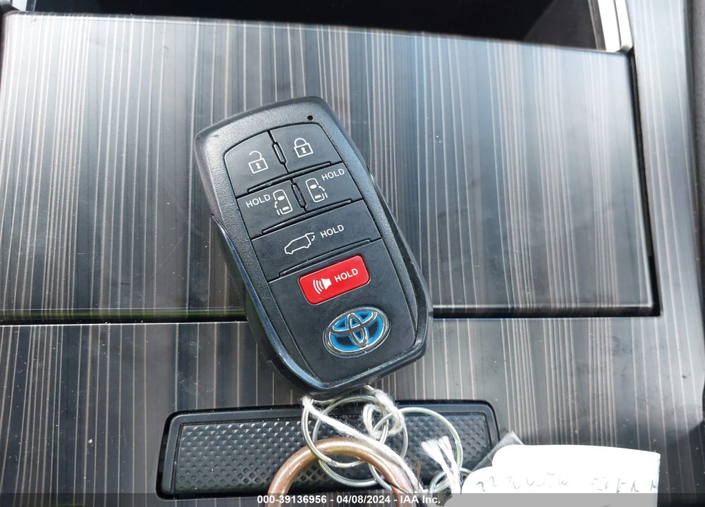 2022 TOYOTA SIENNA PLATINUM VIN: 5TDESKFC4NS043516