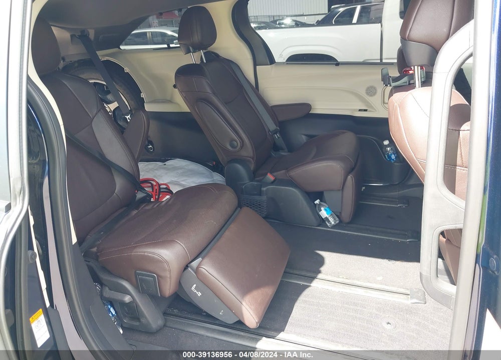 2022 TOYOTA SIENNA PLATINUM VIN: 5TDESKFC4NS043516