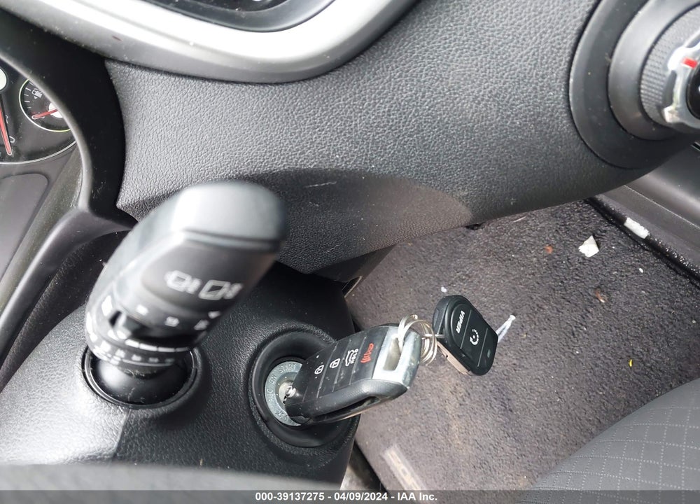 2018 KIA SORENTO 3.3L LX VIN: 5XYPGDA5XJG373263
