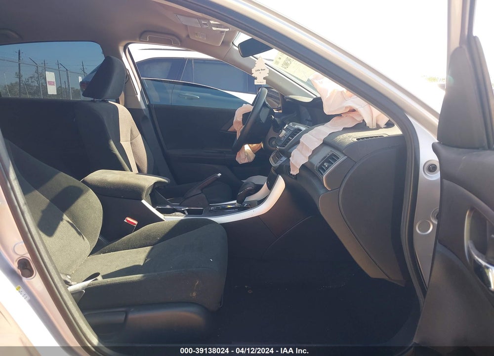 2013 HONDA ACCORD LX VIN: 1HGCR2F34DA104038