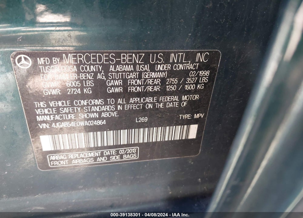 1998 MERCEDES-BENZ ML 320 VIN: 4JGAB54E0WA024864