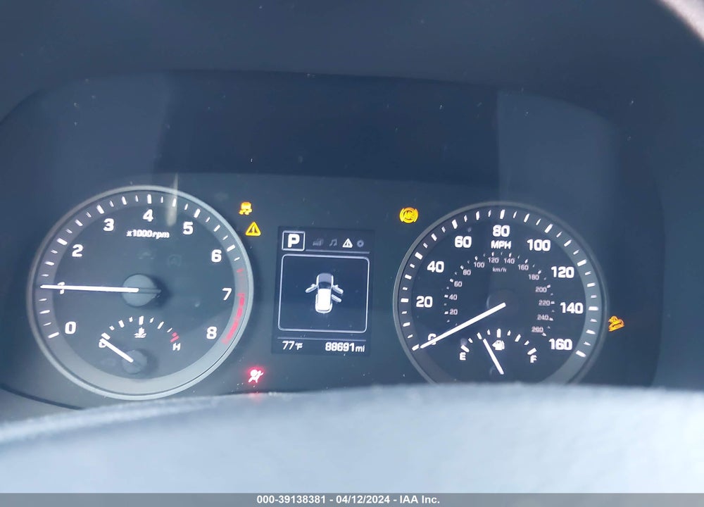 2018 HYUNDAI TUCSON VALUE VIN: KM8J33A28JU639973