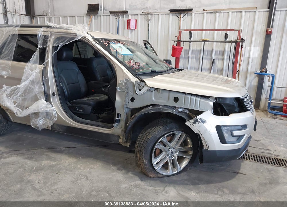 2017 FORD EXPLORER XLT VIN: 1FM5K8D86HGD84458