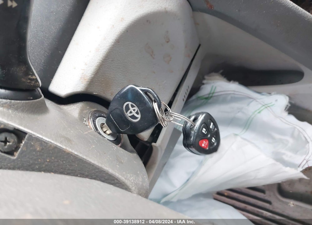 2010 TOYOTA CAMRY XLE VIN: 4T1BF3EK4AU046892