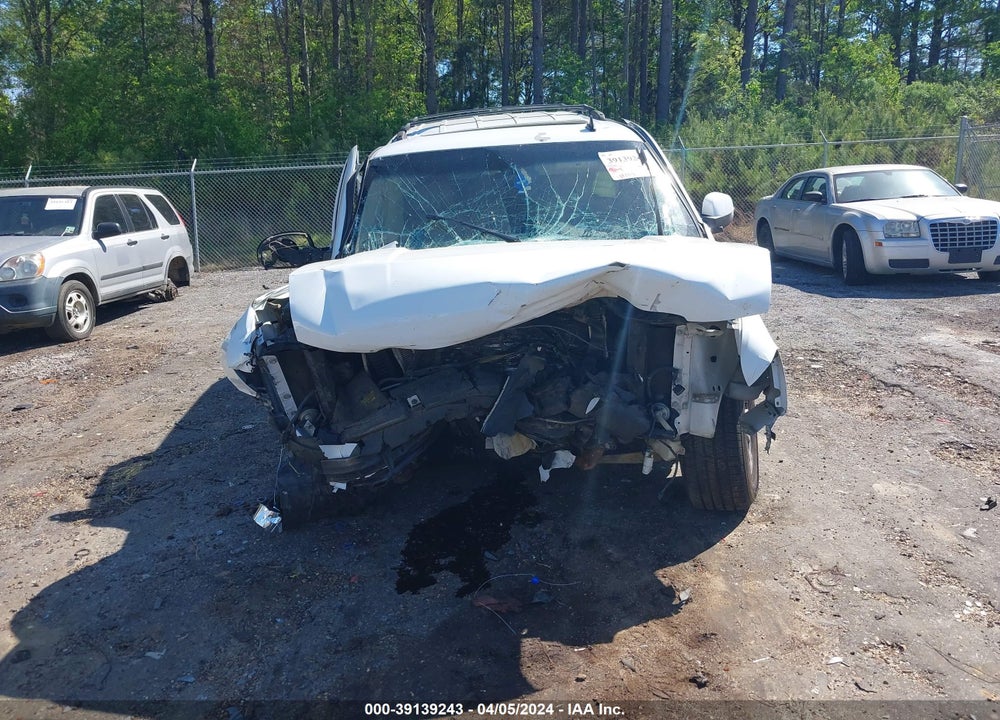 2007 CHEVROLET TAHOE LT VIN: 1GNFC13J57R107909