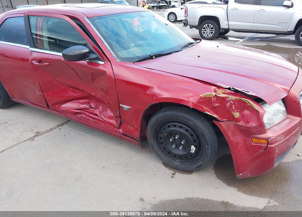 2007 CHRYSLER 300 VIN: 2C3KA43RX7H636572