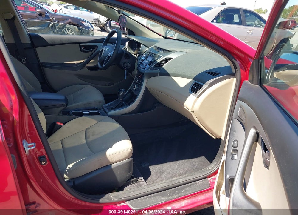 2015 HYUNDAI ELANTRA SE VIN: KMHDH4AE7FU353554
