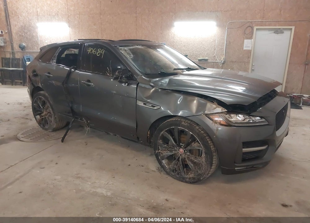2018 JAGUAR F-PACE 35T R-SPORT VIN: SADCL2EV0JA271211