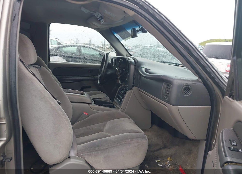 2003 GMC YUKON SLE VIN: 1GKEC13V23R133048