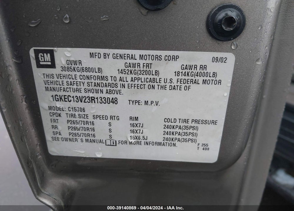2003 GMC YUKON SLE VIN: 1GKEC13V23R133048