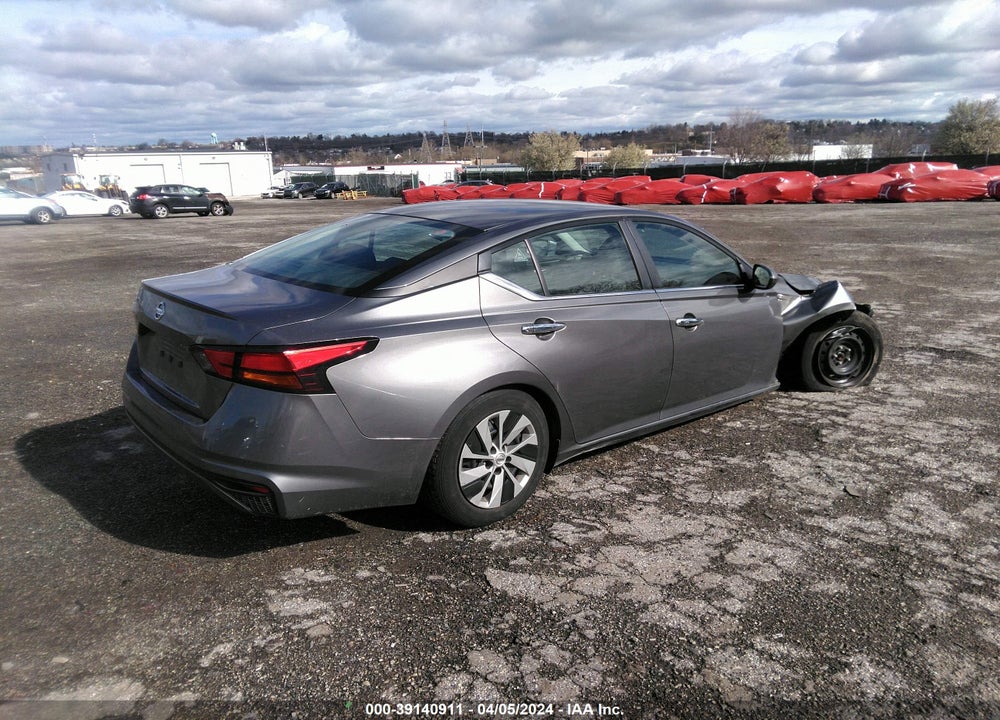 2022 NISSAN ALTIMA S FWD VIN: 1N4BL4BV8NN340318