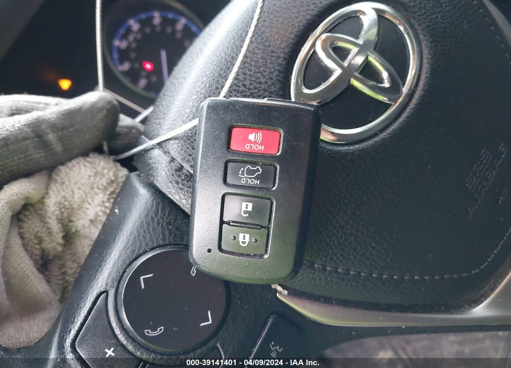 2018 TOYOTA RAV4 ADVENTURE VIN: 2T3RFREV5JW810493