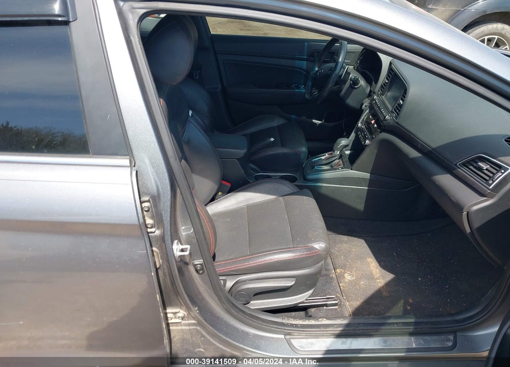 2018 HYUNDAI ELANTRA SPORT VIN: KMHD04LB0JU524535
