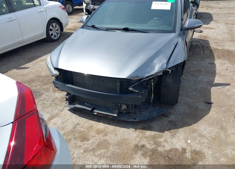 2018 HYUNDAI ELANTRA SPORT VIN: KMHD04LB0JU524535