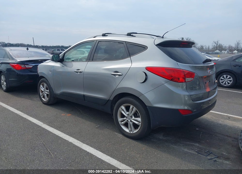 2012 HYUNDAI TUCSON GLS VIN: KM8JU3AC8CU517994