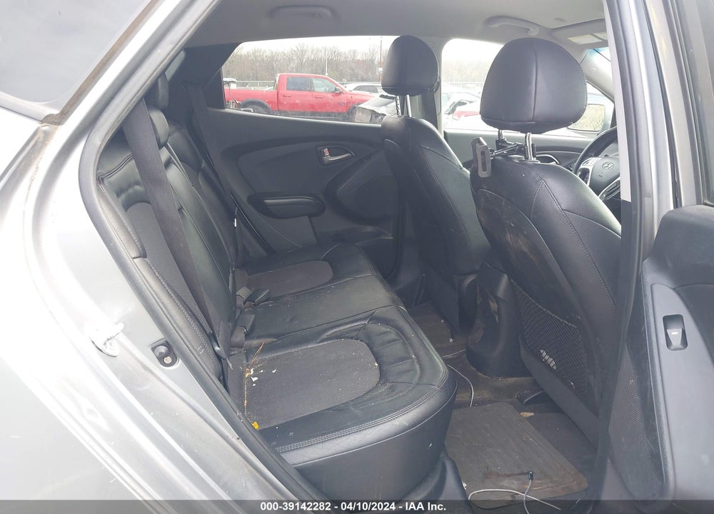 2012 HYUNDAI TUCSON GLS VIN: KM8JU3AC8CU517994