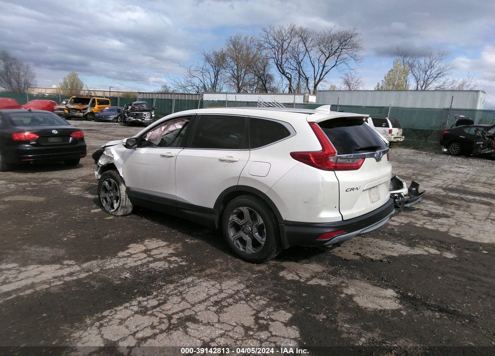 2017 HONDA CR-V VIN: 2HKRW2H82HH648935