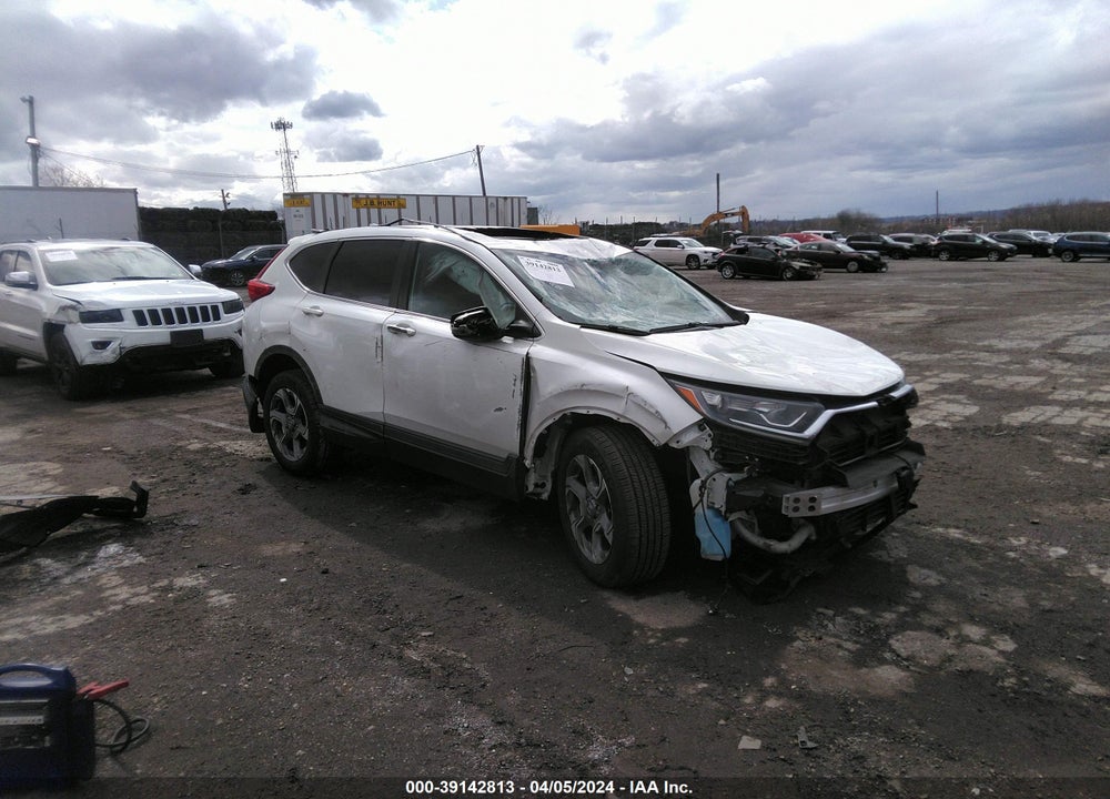 2017 HONDA CR-V VIN: 2HKRW2H82HH648935
