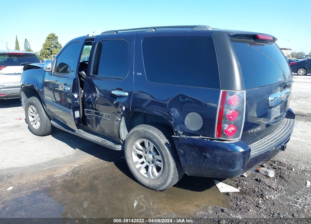 2008 CHEVROLET TAHOE LS VIN: 1GNFC13C68J199050