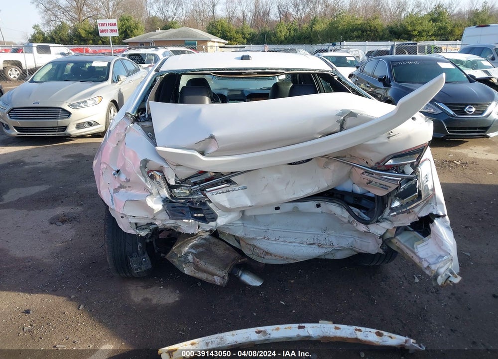 2018 FORD TAURUS LIMITED VIN: 1FAHP2J85JG130708
