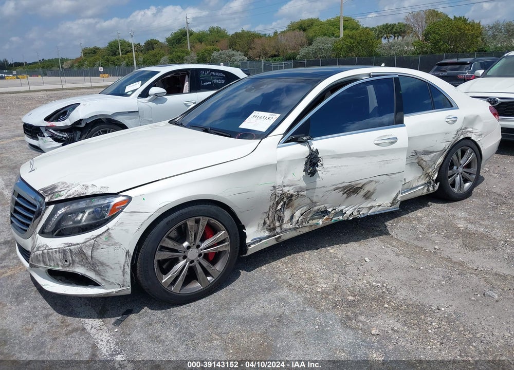 2016 MERCEDES-BENZ S 550 4MATIC VIN: WDDUG8FB8GA233056