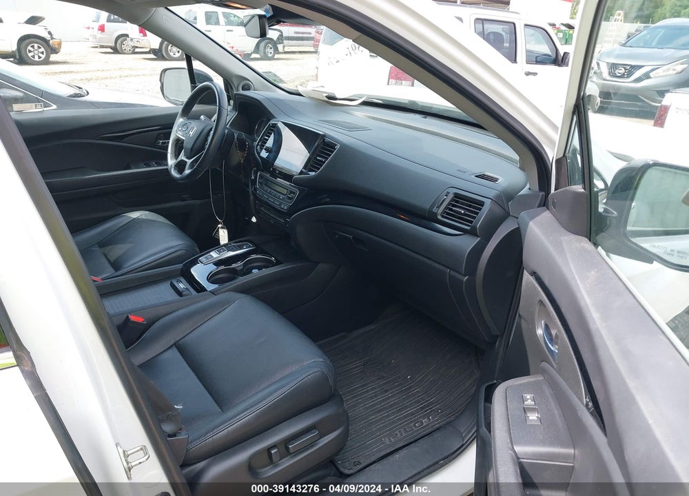 2020 HONDA PILOT AWD TOURING 8 PASSENGER VIN: 5FNYF6H97LB003443