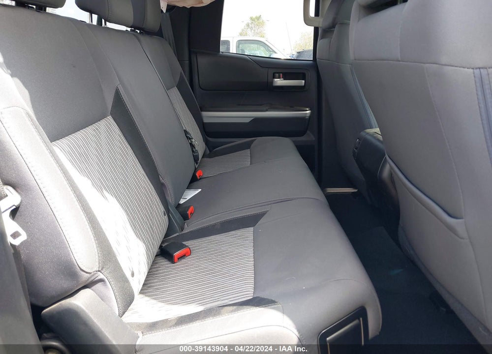 2016 TOYOTA TUNDRA SR5 5.7L V8 VIN: 5TFUY5F13GX511162