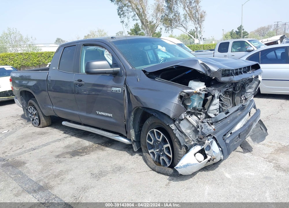 2016 TOYOTA TUNDRA SR5 5.7L V8 VIN: 5TFUY5F13GX511162