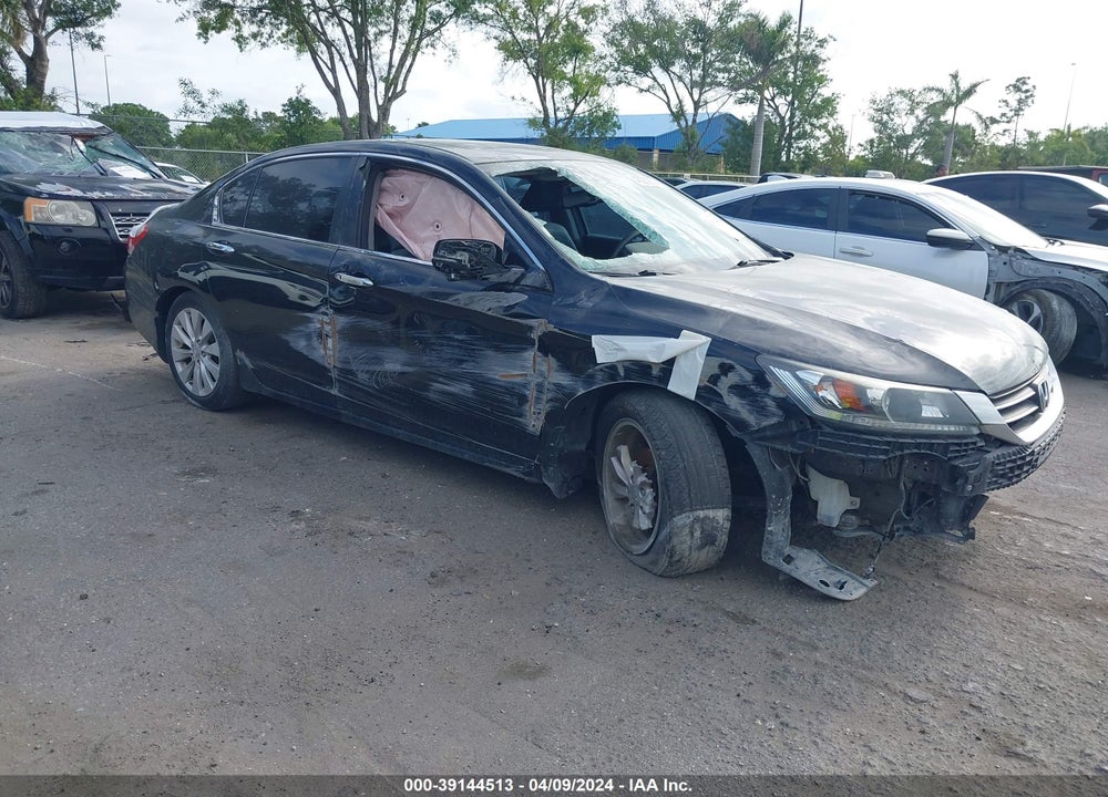 2015 HONDA ACCORD EX-L VIN: 1HGCR2F83FA159370