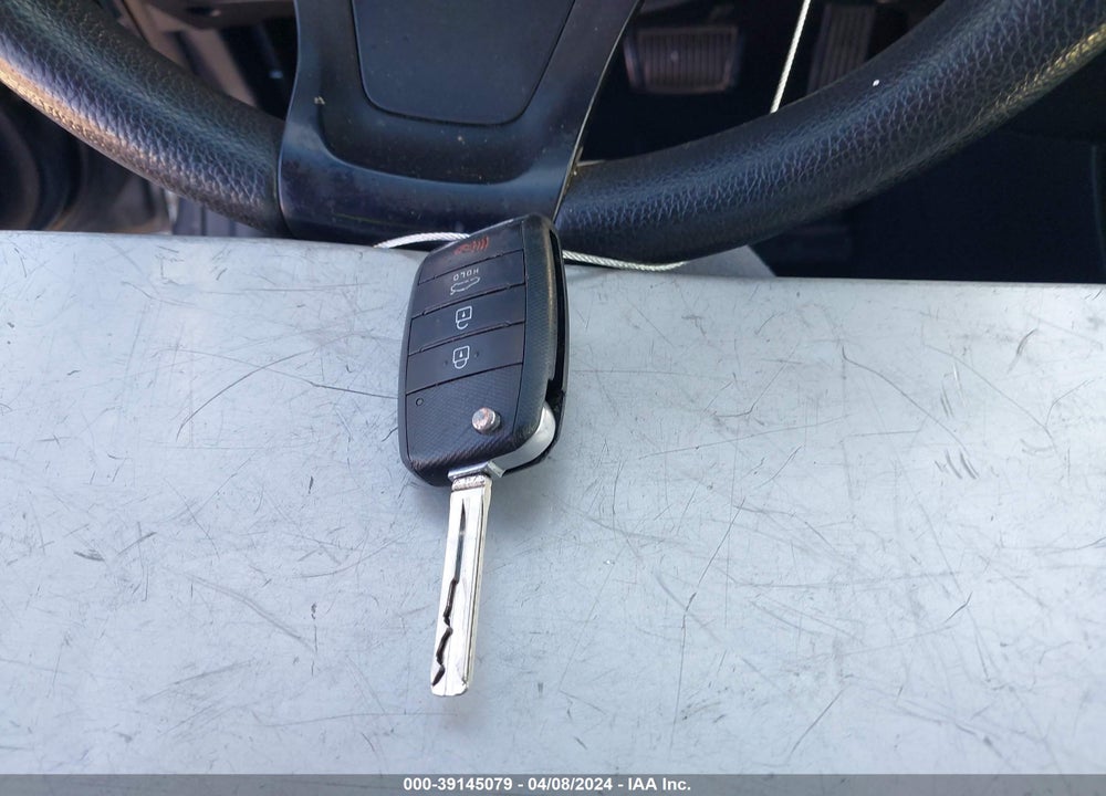 2015 KIA OPTIMA LX VIN: KNAGM4A78F5594335