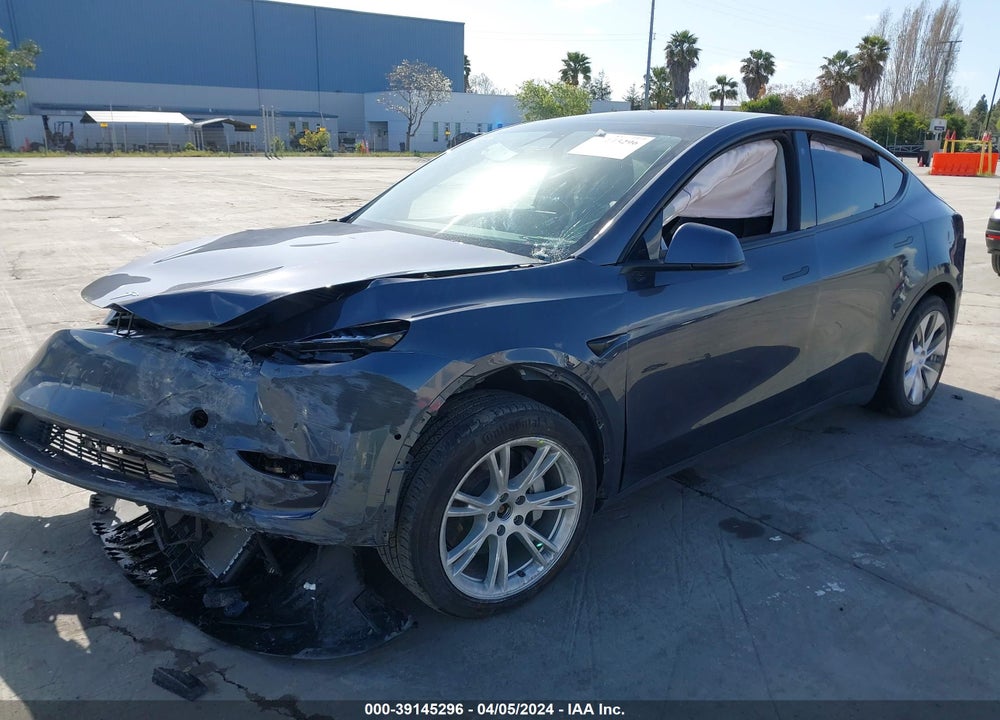 2021 TESLA MODEL Y LONG RANGE DUAL MOTOR ALL-WHEEL DRIVE VIN: 5YJYGDEE9MF211067