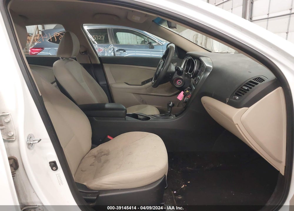 2015 KIA OPTIMA LX VIN: KNAGM4A74F5615844