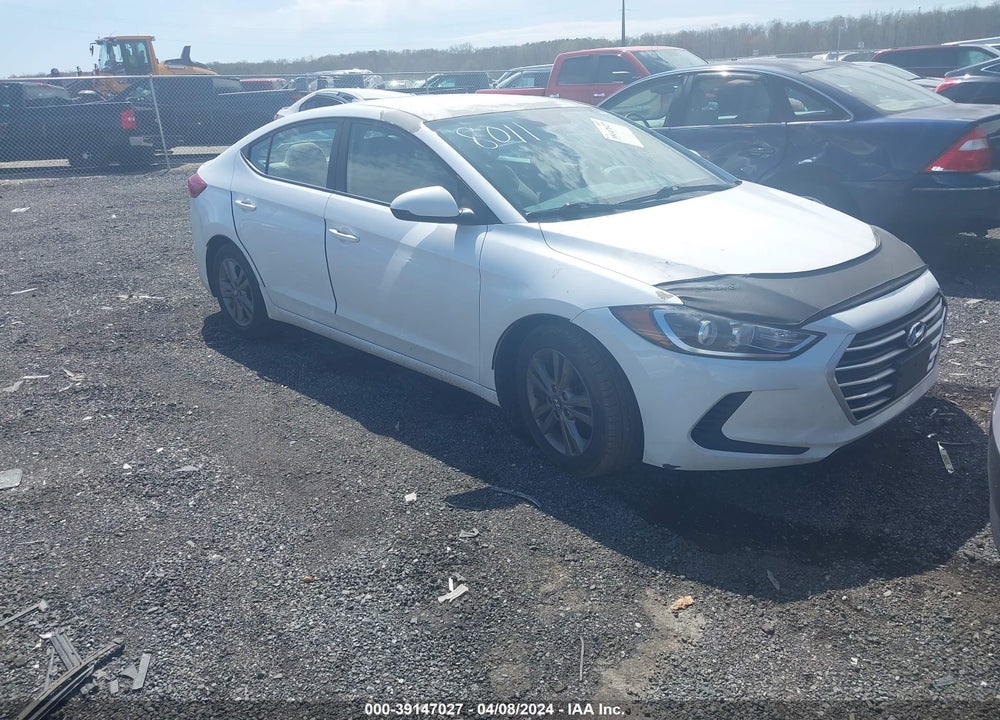 2018 HYUNDAI ELANTRA SEL VIN: 5NPD84LF6JH228011