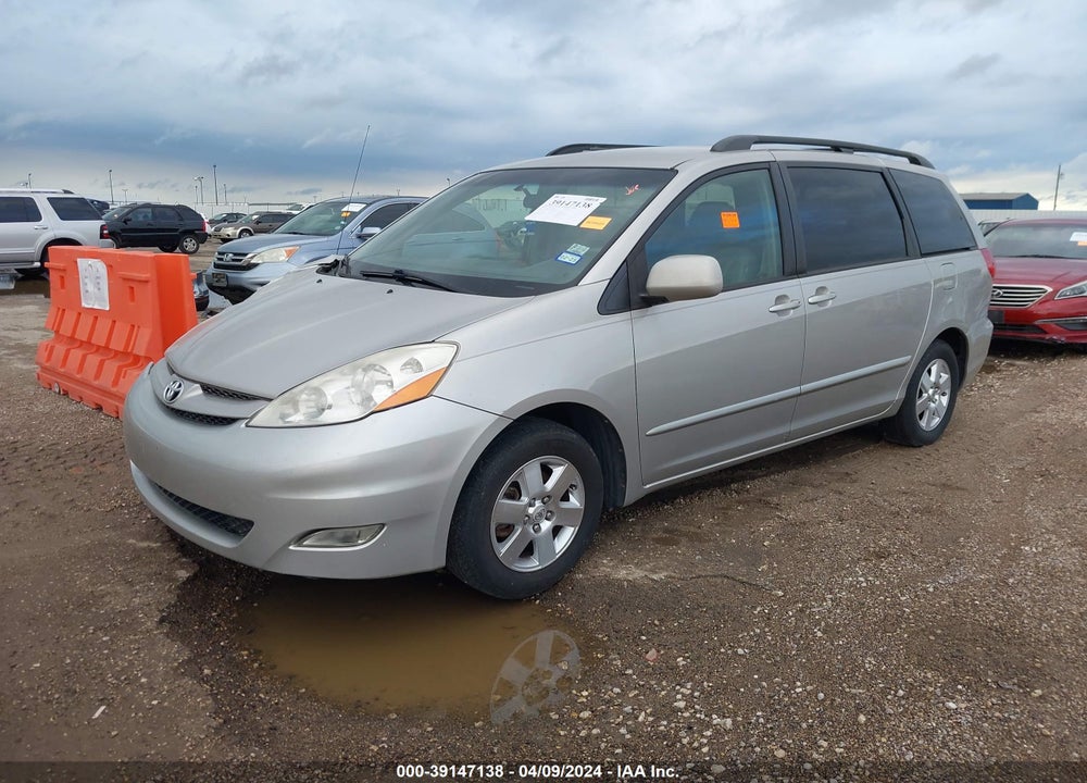 2008 TOYOTA SIENNA XLE VIN: 5TDZK22C08S163163
